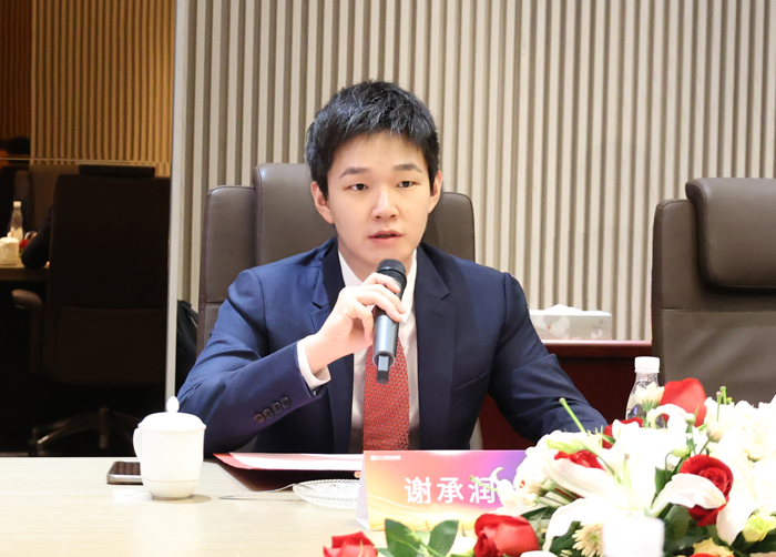 正大天晴董事长谢承润先生 正大天晴董事长谢承润先生